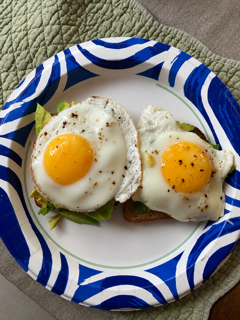 Easy Egg &amp; Avocado Toast: A Simple Protein-Packed Breakfast for Women Over 40